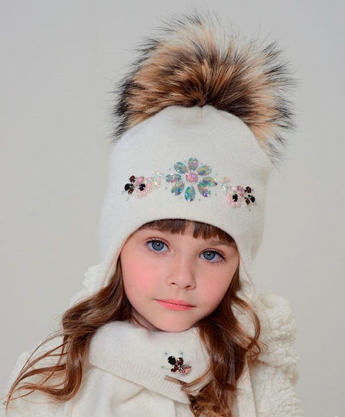 Комплект для девочки Небо в алмазах, Миалт белый, зима - Комплекты: шапка и шарф