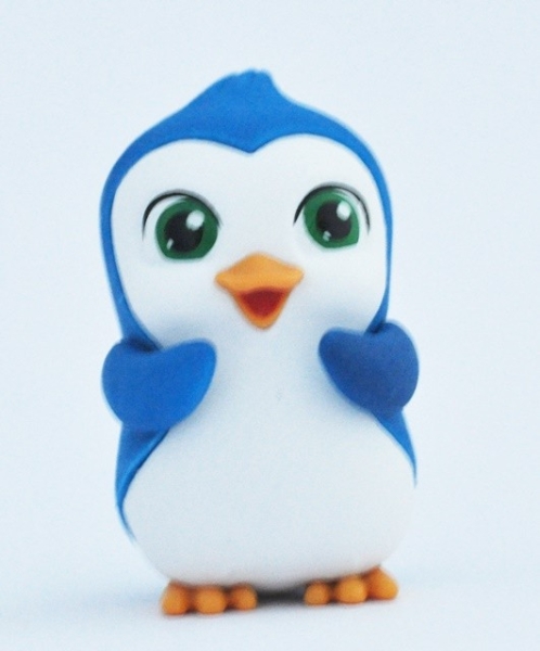 Петя, Пингвинёнок (меняет цвет в зависимости от температуры) - Маджики Разноцветные пингвинята