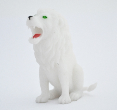 Трансваальский лев (меняет цвет на солнце) 