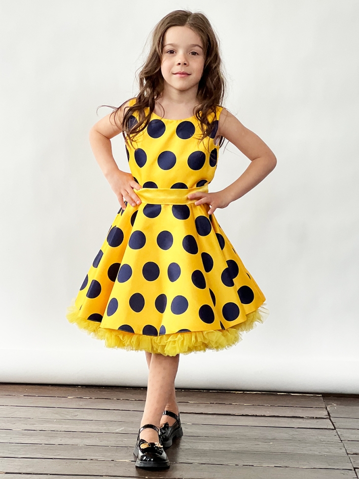 Платье для девочки нарядное БУШОН ST20, стиляги цвет желтый, желтый пояс, принт т-синий горох - Платья СТИЛЯГИ
