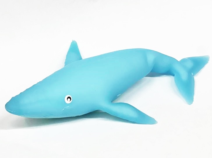 Горбатый кит (меняет цвет на солнце) - Повелители Океанов