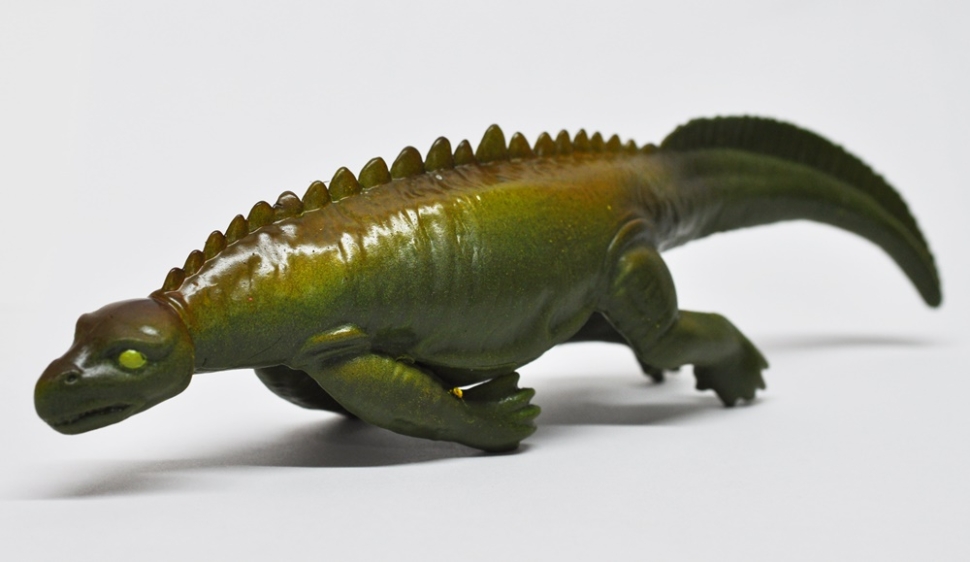 Плакодус (меняет цвет в воде)  - Морские динозавры&Ко МАКСИ