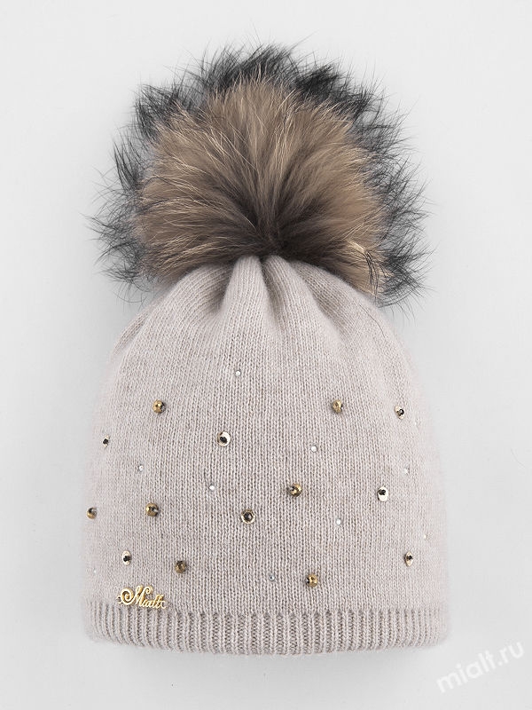 Шапка для девочки Кира, Миалт бежевый, зима - Шапки с меховым помпоном