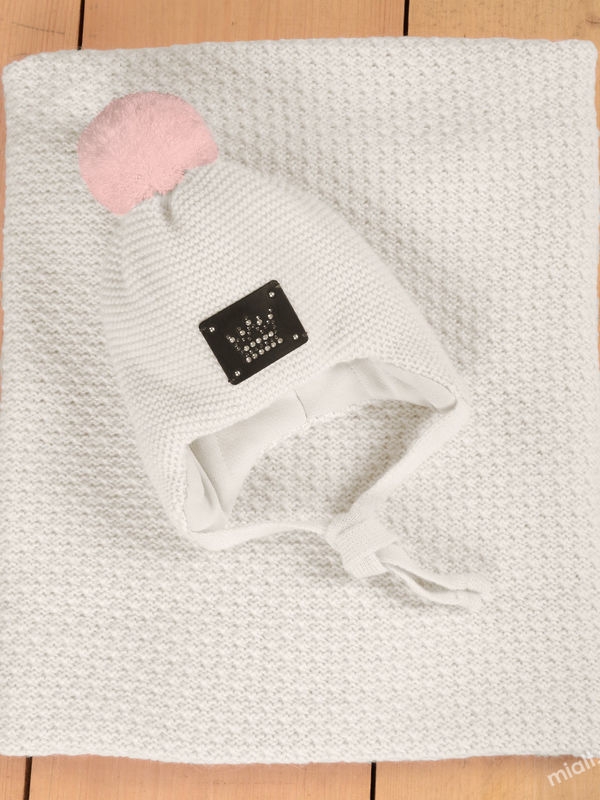 Комплект для девочки Снеж Girl комплект, Миалт ультрабелый, зима - Шапки детские весна-осень