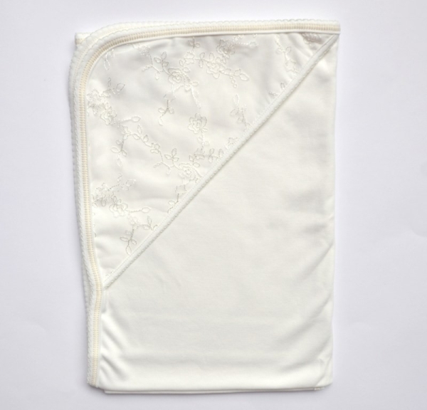 Одеяло кружевное (молочный) - Одежда на выписку и праздники