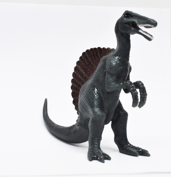 Спинозавр (меняет цвет)  - Супер Динозавры и Ко Макси
