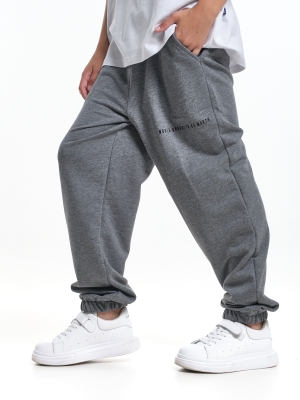 Джоггеры для мальчиков Mini Maxi, модель 7991, цвет графит/меланж